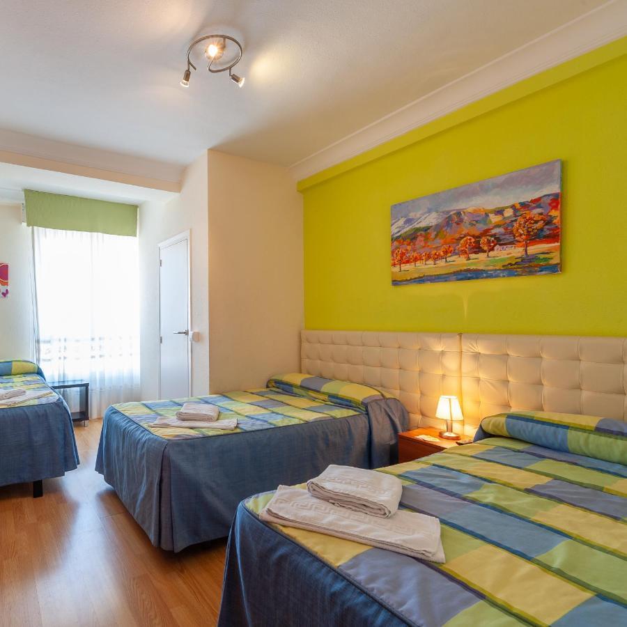 Hostal Manjon Burgo Extérieur photo