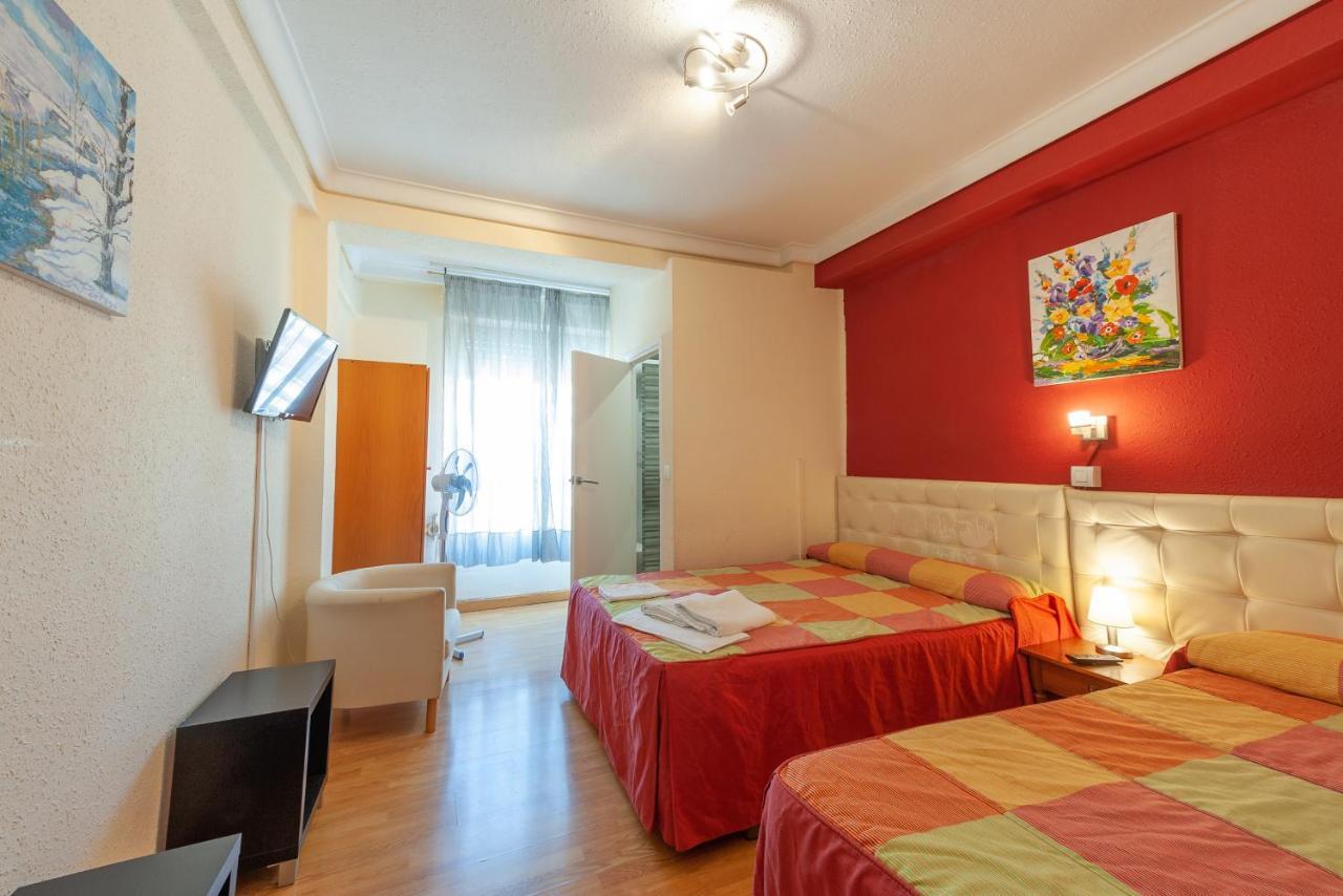 Hostal Manjon Burgo Extérieur photo